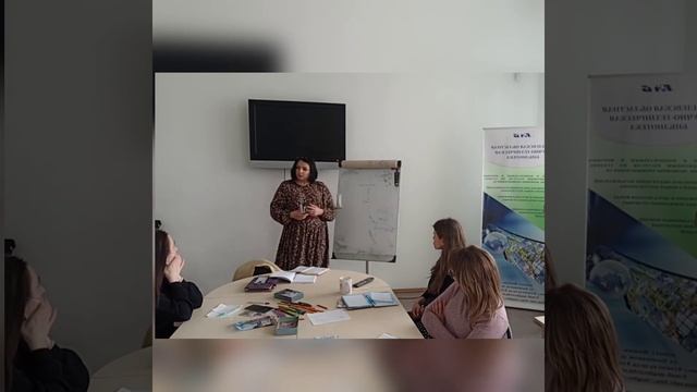 Лучезарная женщина" д1 смотреть онлайн