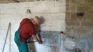 Строительство комплекса по откачке мёда+ сотохранилище.