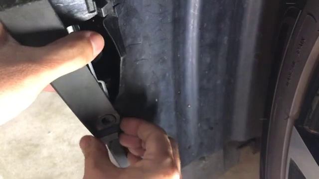 C-HR Removal of front fender arch molding: 3rd & 4th fook смотреть онлайн