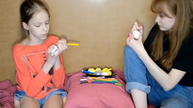 ТРИ МАРКЕРА ПАСХА ЧЕЛЛЕНДЖ с сестрой смотреть онлайн