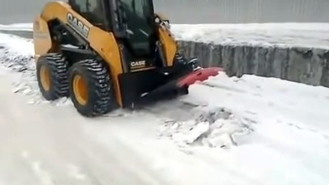 Дисковый скалыватель льда для мини-погрузчика. смотреть онлайн