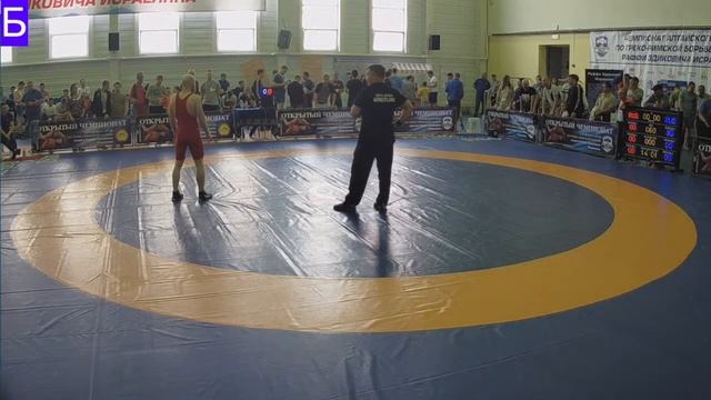 Чемпионат Алтайского края по греко-римской борьбе памяти Раффи Эдиковича Исраеляна смотреть онлайн