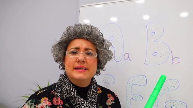 Ruby and Bonnie pretend play teacher in school смотреть онлайн