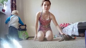Обучалка как встать на руки (за 5 минут)