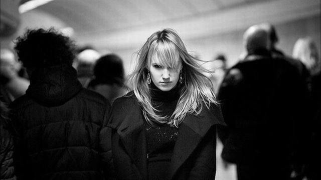 почти смешная история смотреть онлайн