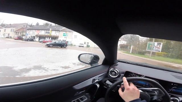 (Essai routier) Mercedes CLA Coupe 180D / AMG Line смотреть онлайн