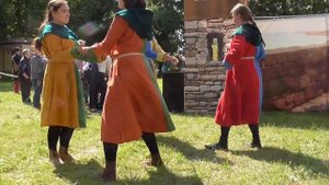 Средневековый танец  " Конский бранль ".