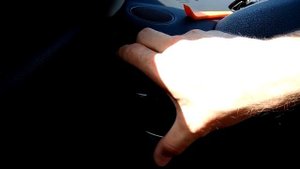 Снять дефлектор отопителя Рено Меган 3, Fluence