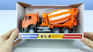 Распаковка игрушек - машинка бетономешалка. Кир Кар Тойс