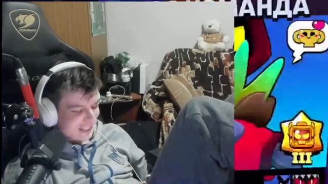 ВИТАЛ ШАРК ИГРАЕТ с GuilleVGX во ВРЕМЯ ПУША 1500 КУБКОВ на ПЕРЛ | Нарезка стрима Vital Shark смотреть онлайн