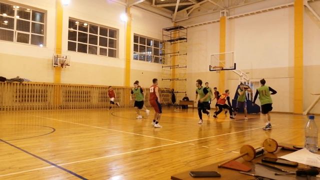 Баскетбол, парни. ИНиГ - ИЦМиМ. 1 четверть смотреть онлайн