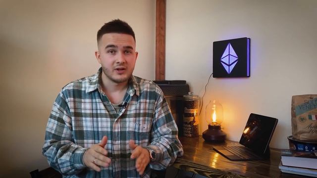 Как СТУДЕНТУ начать зарабатывать? Во что ВЛОЖИТЬ 2000 рублей и КОГДА продавать КРИПТУ? смотреть онлайн