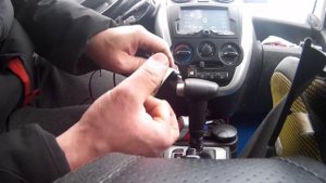 Подключение АнтиРадара на Гранте без пайки и "откусывания розетки".