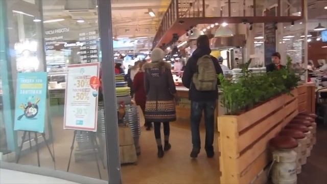 Как одеваются россиянки? Петербург осенний. Street fashion vlog. смотреть онлайн