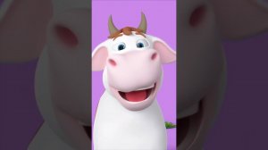 Elle est bizarre cette vache, non ?? | Vidéo drôle pour les enfants | HeyKids #shorts