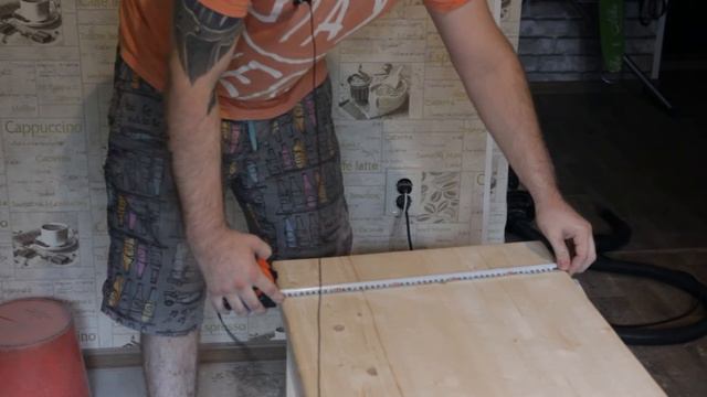 СТОЛИК ДЛЯ МАЛЕНЬКОЙ КУХНИ смотреть онлайн