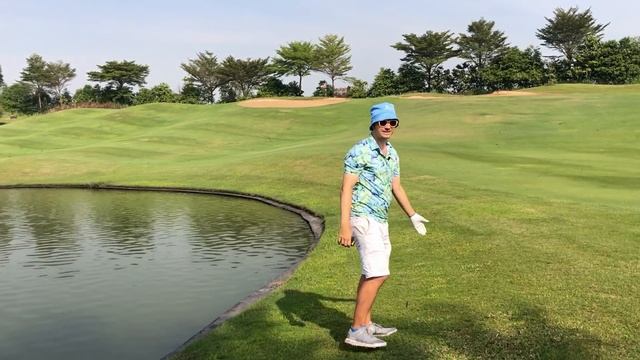 Golf Birdie Eagle - What is an Eagle in Golf? I MAKE AN EAGLE смотреть онлайн