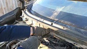 Ремонт дворников. Замена втулки на трапеции дворников на Nissan X-trail T32