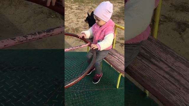 я и моя Инфанта, мне сегодня 1,5 года.) смотреть онлайн