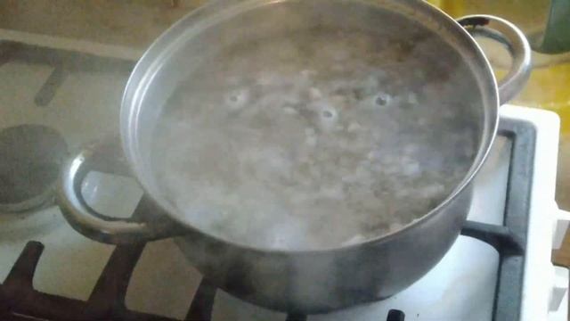 Подсмотрела у бабули. Суп грибовница из грибочков вешенка. смотреть онлайн