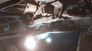 Замена масла и масляного фильтра Mitsubishi L200