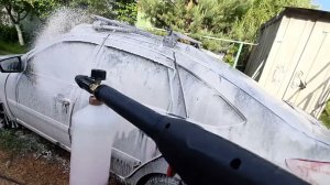 LADA GRANTA FL Моем автомойкой BOSCH 135 с пеной