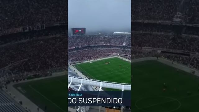 Hincha cae y fallece en el Monumental, se suspendió River Plate vs Defensa y Justicia.