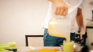 Сок из сельдерея. Как правильно выбирать.Детали