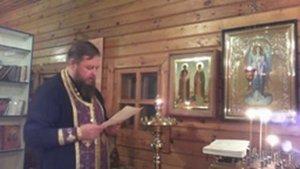 Панихида (молитва об усопших). Храм Преображения Господня с. Великовское