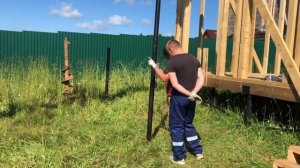 Монтаж винтовых свай Ямобуром