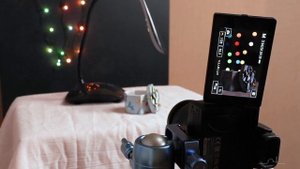 Canon M50 - размываем задний фон разными объективами