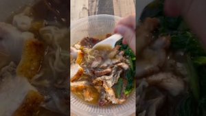 Metro Restoran на фуд-корте в Central Festival на первом этаже Michelin на фуд корте Пхукет Тайланд