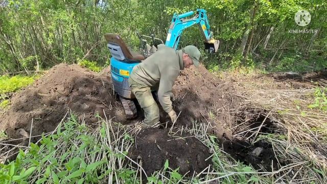 Перекопал свалку эксковатором. смотреть онлайн