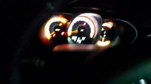 На Весте не заводится двигатель, нет зажигания. Продувка цилиндров. Причина в комментариях