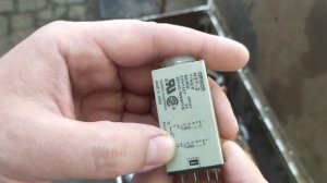 Реле времени Omron H3Y для запуска асинхронного двигателя