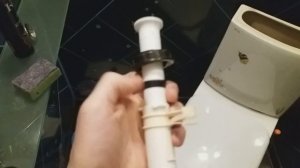 Течет унитаз. Течет бачок унитаза. Что делать?