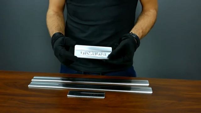 DOOR SCUFF PLATES NISSAN QASHQAI 2014+ / LISTWY PROGOWE NISSAN QASHQAI 2014+ смотреть онлайн