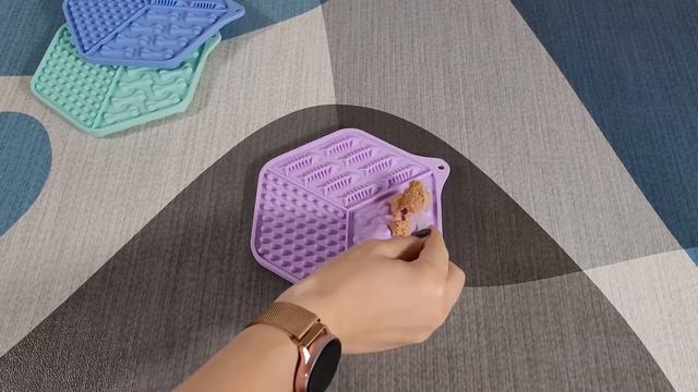 Кот отрыгивает пищу? смотреть онлайн