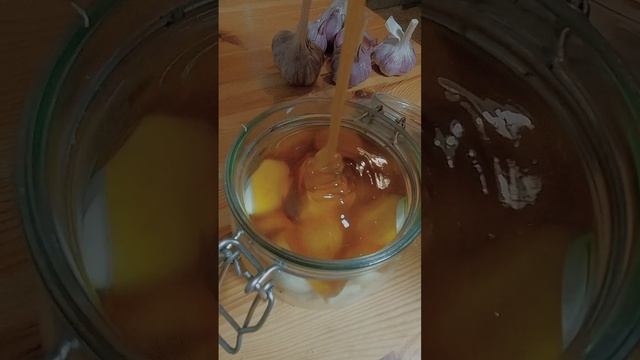 Ферментация. Чеснок с мёдом.
