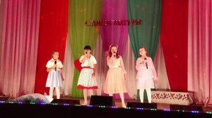 Театрализованный, праздничный концерт, посвященный Дню матери «Улыбка ласковая мамы»