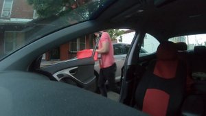 РАБОТА В ГЕТТО США. СКОЛЬКО ПЛАТЯТ ЗА ДОСТАВКУ ЕДЫ. КОЛЮЧАЯ ПРОВОЛОКА И БАНДЫ. РАБОТА В США