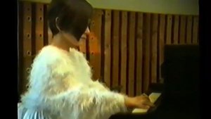 Cristina Marinescu (Vivien o'Hara) - Piano - 7 years old