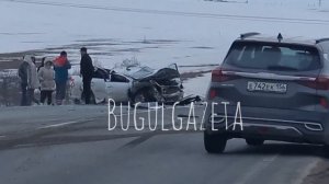 Жуткая авария  произошла сегодня в Бугульминском районе на глазах очевидцев