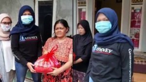 ITOMMEY Peduli Sesama, berbagi di Kampung Sarimulya, Tanggerang Selatan