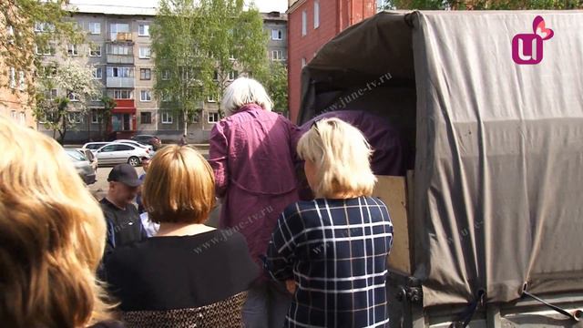 Раздача кур смотреть онлайн