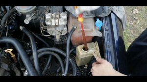 Замена масла в гидроусилителе руля Audi 80 №1