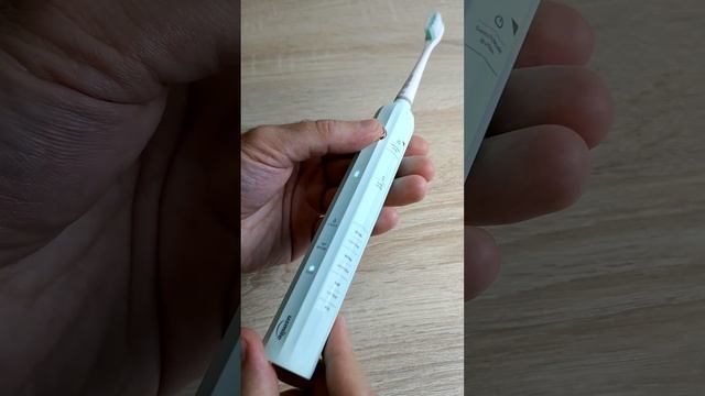 Краткий обзор звуковой электрической зубной щетки Usmile Sonic Electronic Toothbrush Y1S #usmile смотреть онлайн