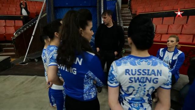 ЛЕГЕНДЫ ЦИРКА. Встречные качели Александра Скокова | Смотрите 12 июня в 09:45 смотреть онлайн