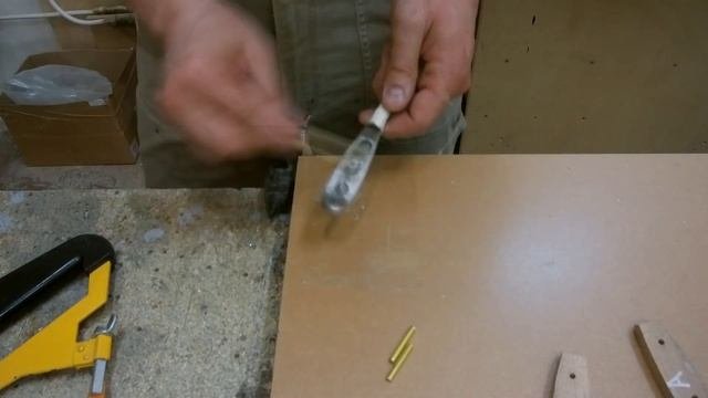 Реставрация старой советской отвертки / Restoring The Old Soviet Screwdriver