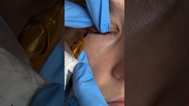 Классическая межресничка. Смотри видео на канале о перманентном макияже век. #стрелкитатуаж